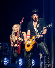 Strauss & Roxie
